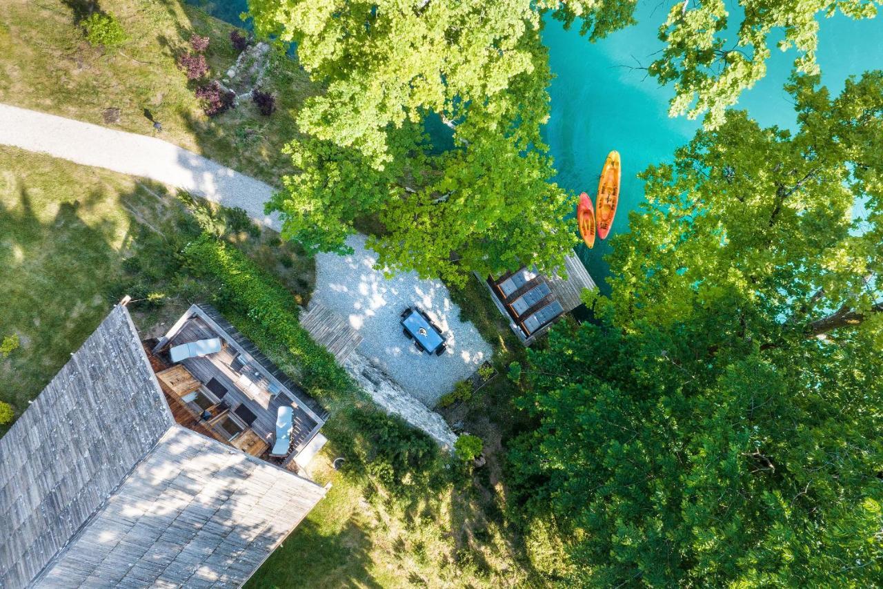 Private Beach House On Lake ブレッド エクステリア 写真