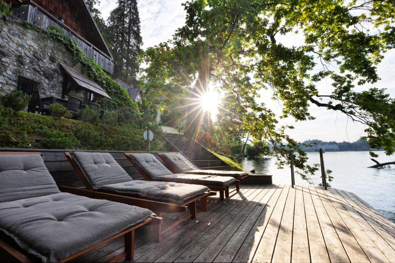 Private Beach House On Lake ブレッド エクステリア 写真