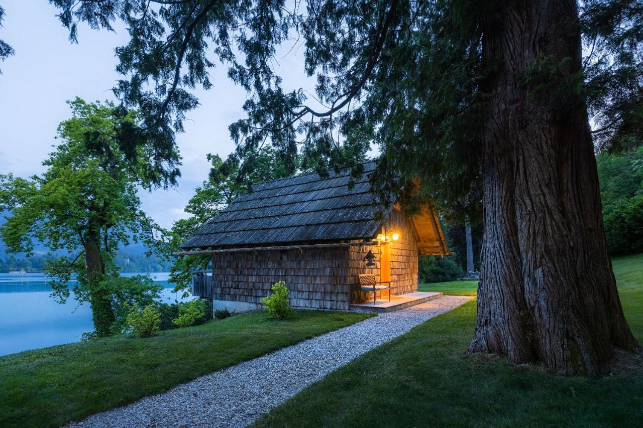 Private Beach House On Lake ブレッド エクステリア 写真